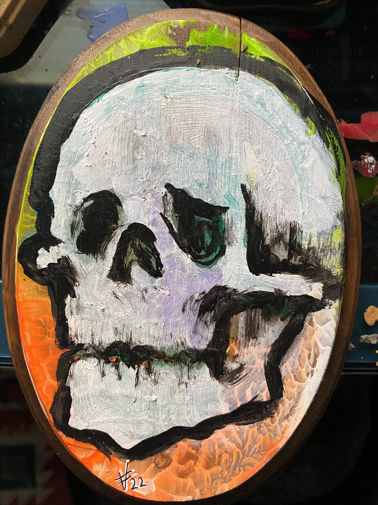 Mute skull